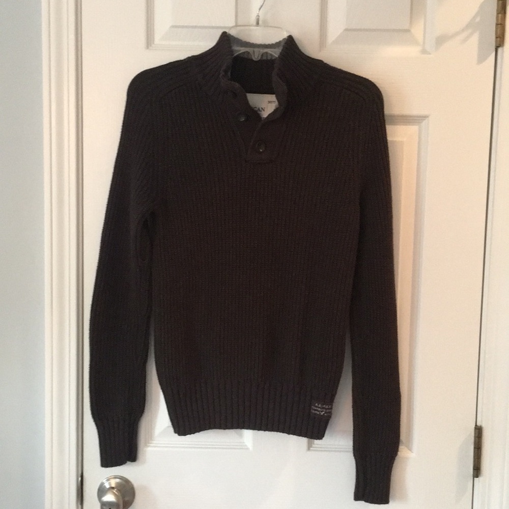 American Eagle Brown Chunky Henley Sweater